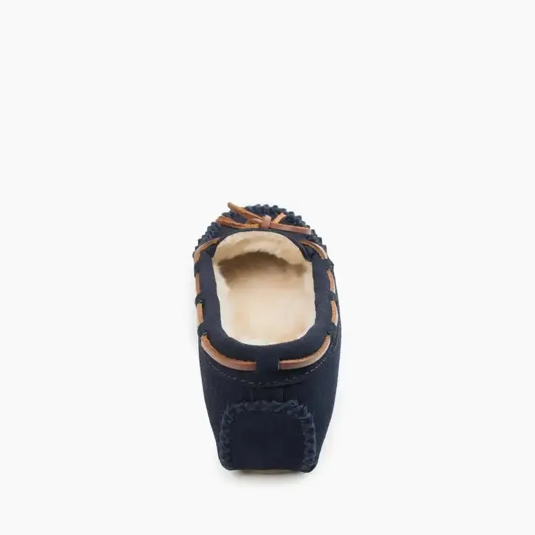 Minnetonka Cally (Women's) - Navy