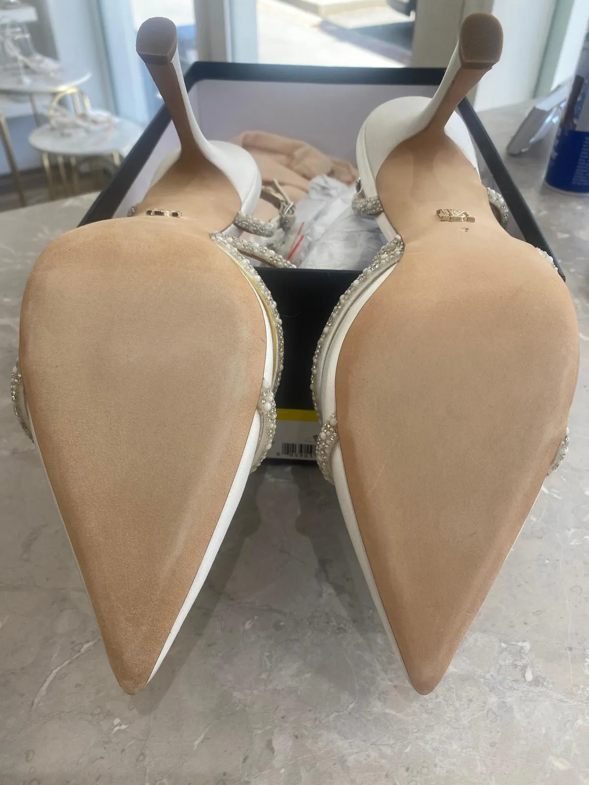 SAMPLE -  Elaine White - Size 7